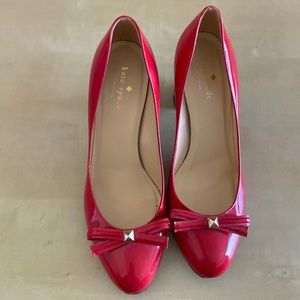 Kate spade red, white, and blue sz 8.5 pumps